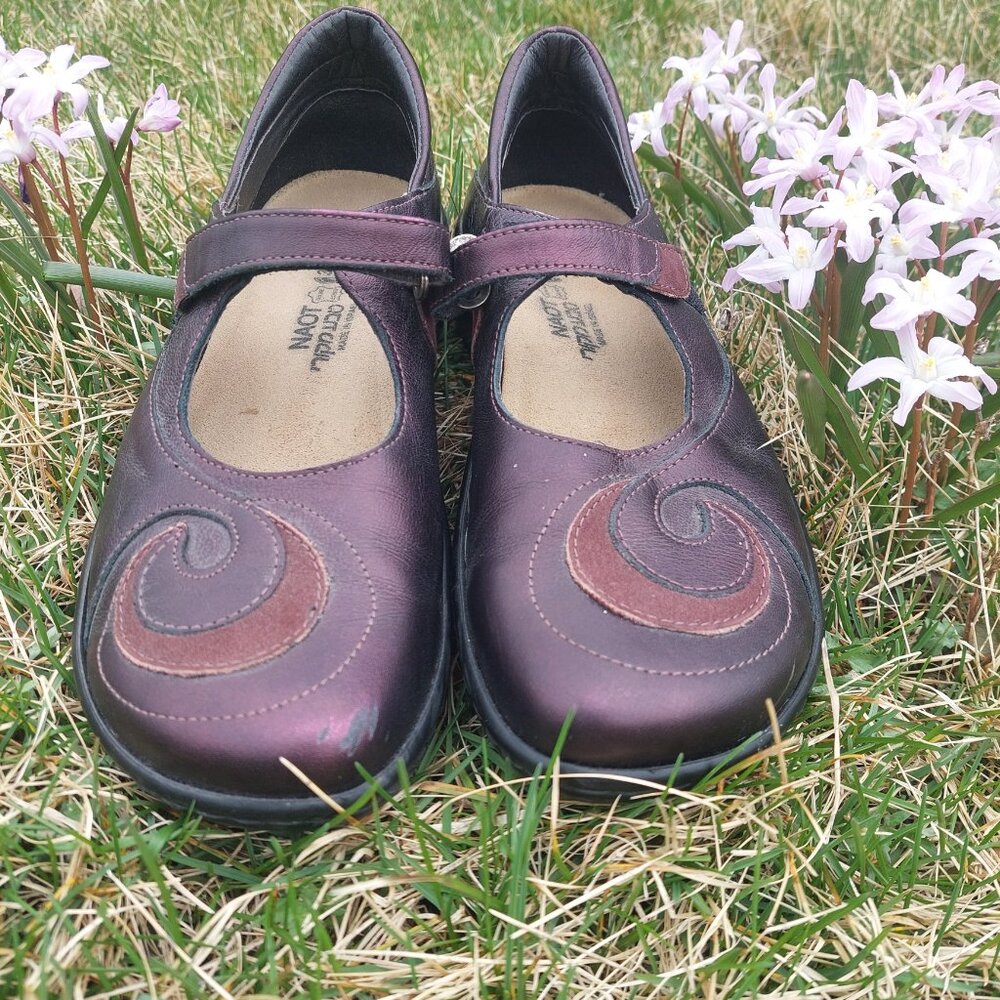Naot metallic peacock purple mary janes size 38